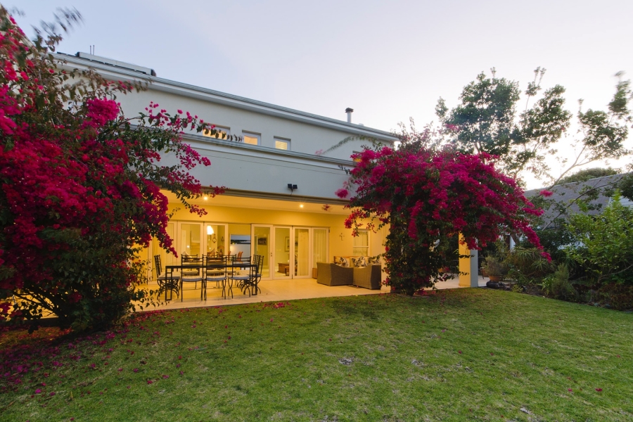 4 Bedroom Property for Sale in Leisure Isle Western Cape